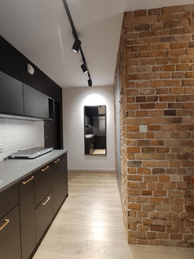 Red Wall Apartment In The Old Town Gdansk Exterior foto
